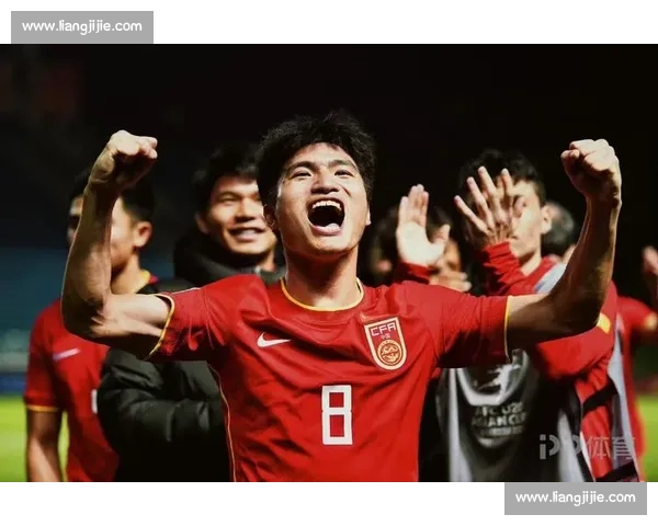 中国男足对阵韩国队最新名单解析与战术走势全面前瞻比赛球员焦点
